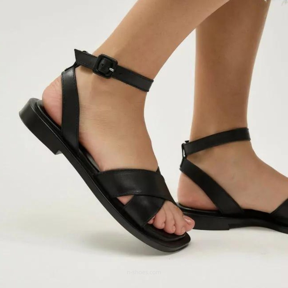 Женские кожаные босоножки  Lonza модель 185566 5631