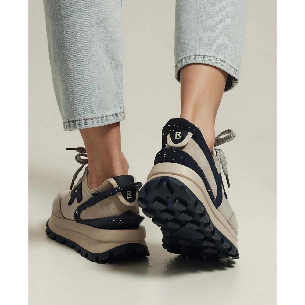 Женские демисезонные кожаные кроссовки Lonza 185846 a09-23111 grey