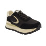 Жіночі шкіряні чорні кросівки Lonza модель 5636