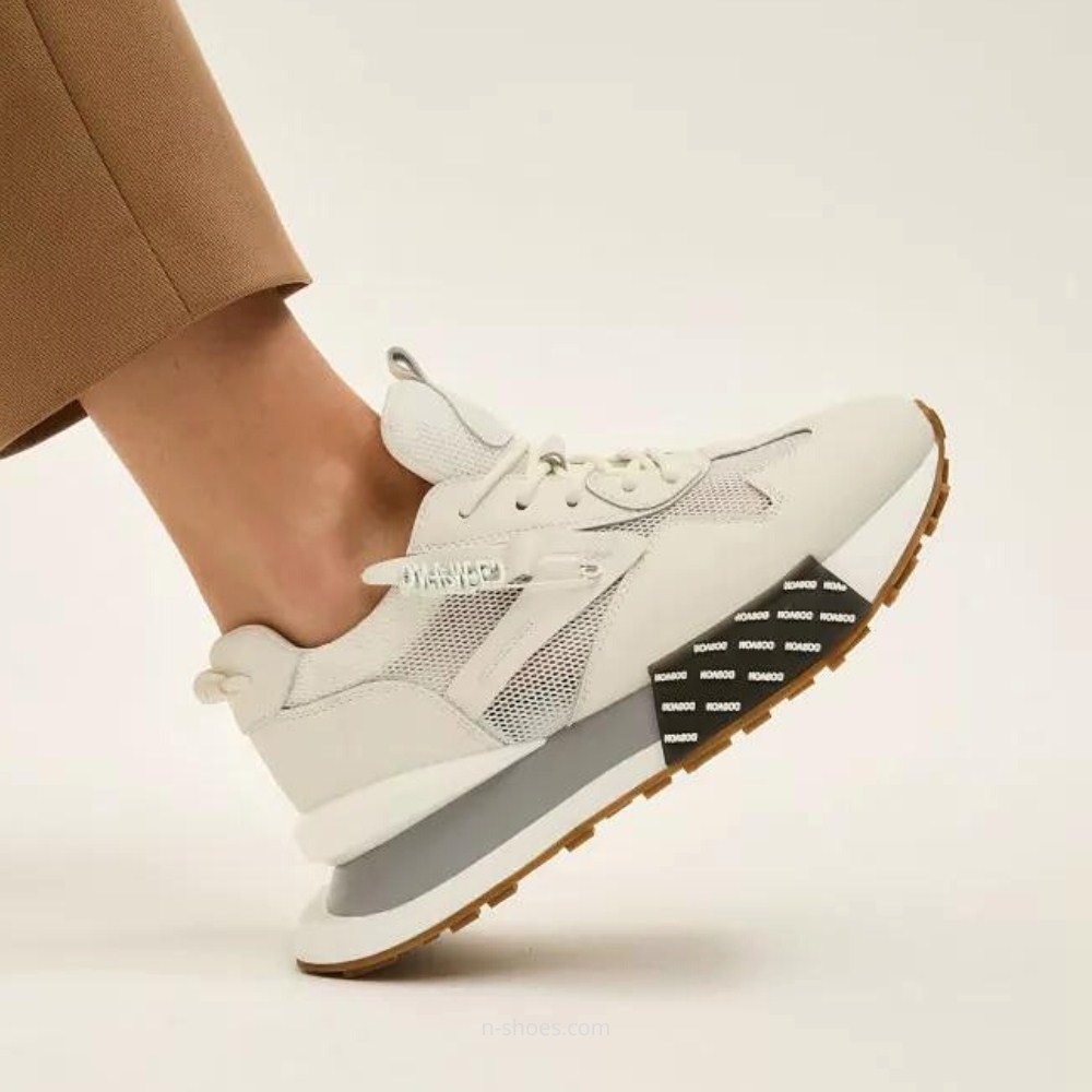 Женские кроссовки с перфорацией Lonza 184395 модель 5644