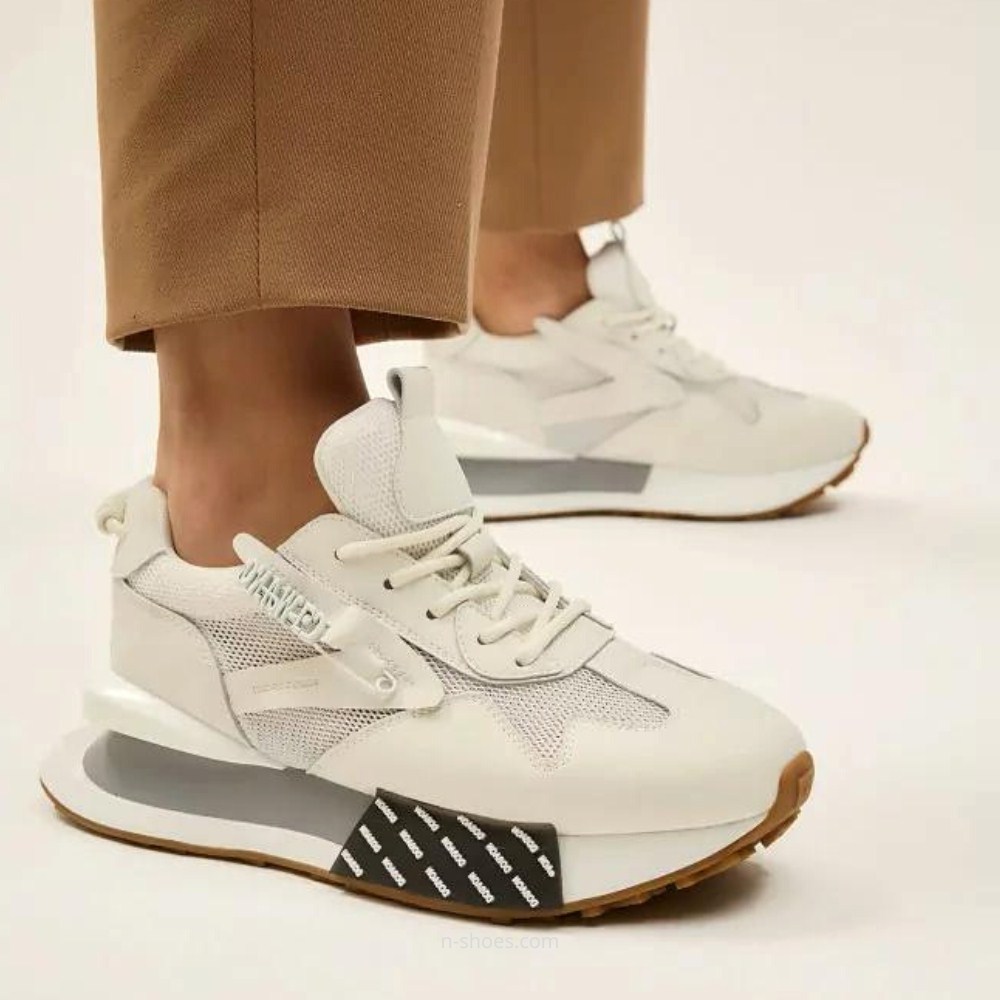 Женские кроссовки с перфорацией Lonza 184395 модель 5644