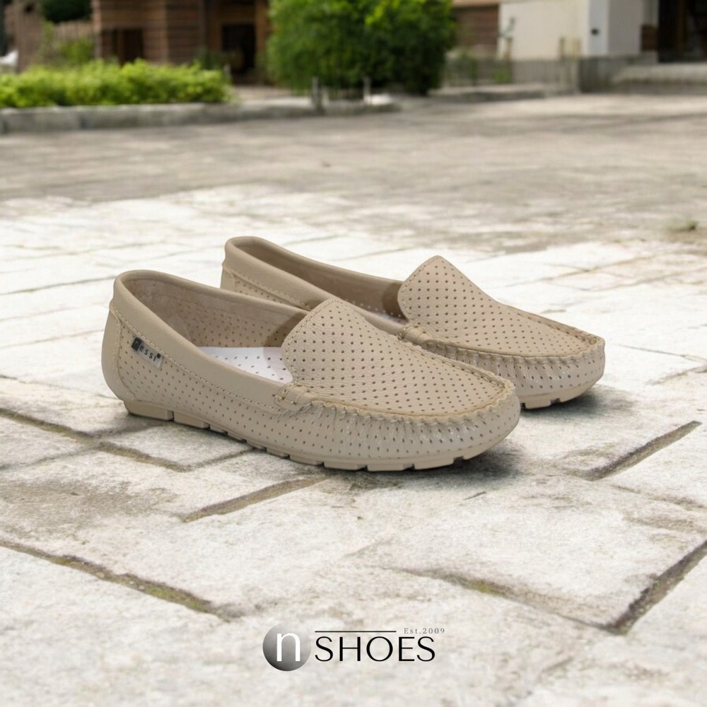 Женские кожаные мокасины с перфорацией Nessi (EU) модель 171145 416 5646