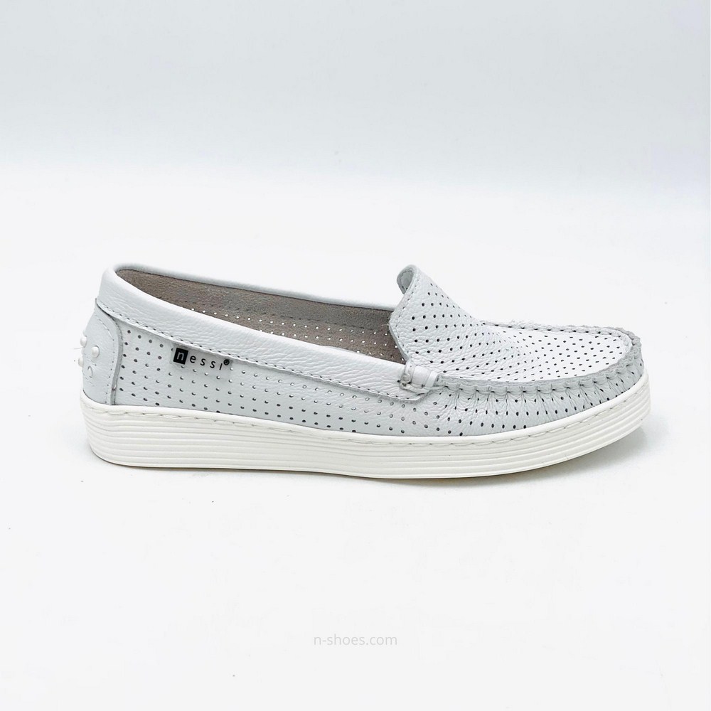 Женские кожаные мокасины Nessi 22170 122 5649