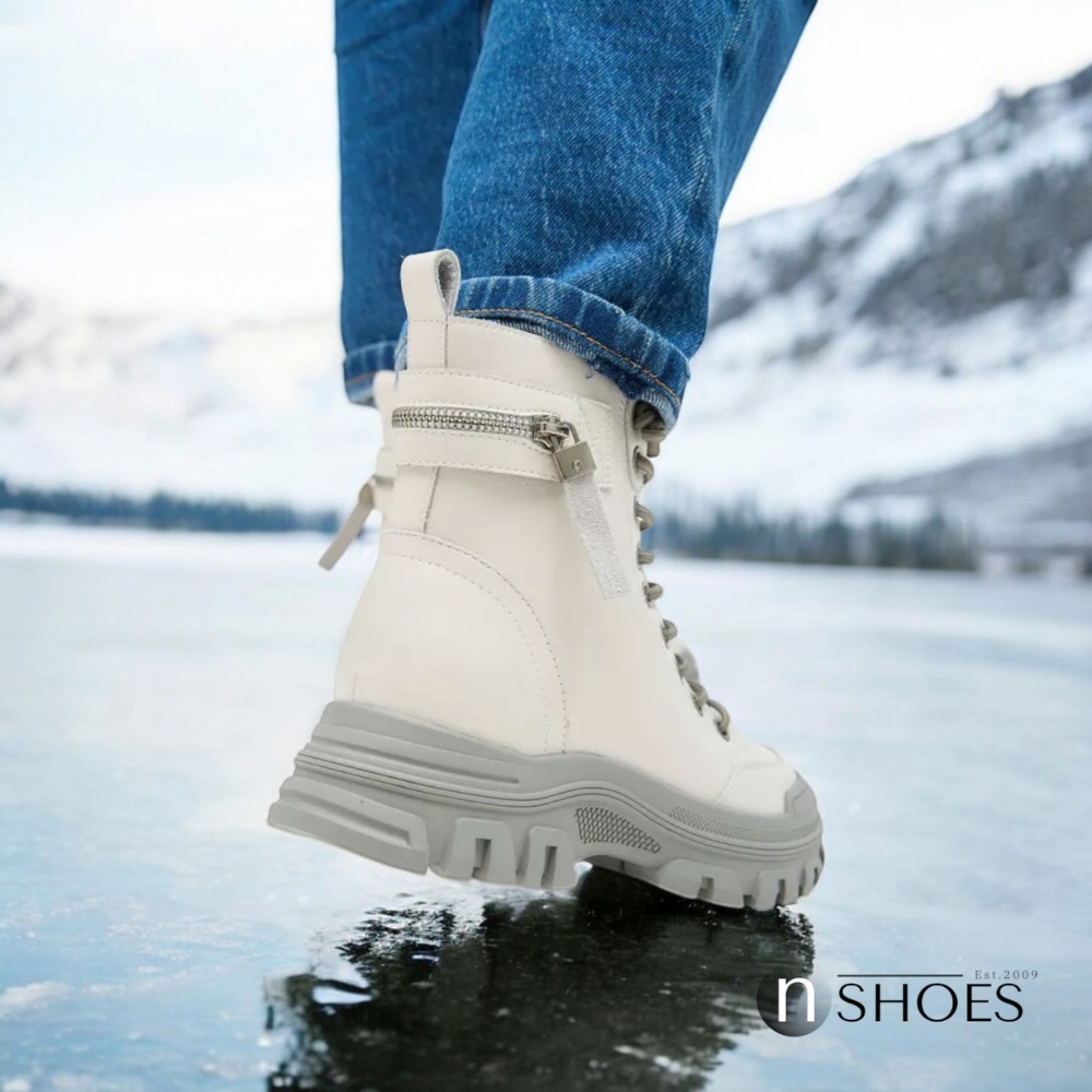 Women’s Light Winter Boots ALLSY Lonza Leather Collection model 5689