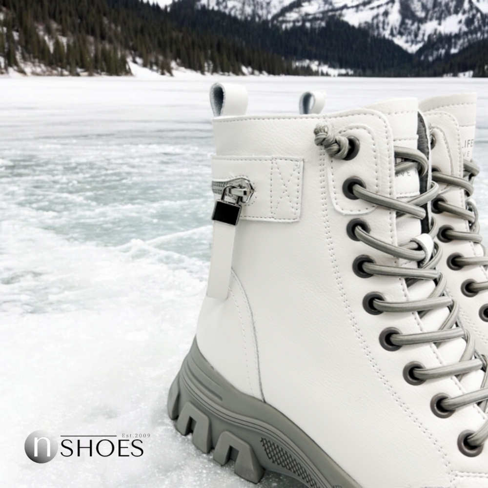 Women’s Light Winter Boots ALLSY Lonza Leather Collection model 5689