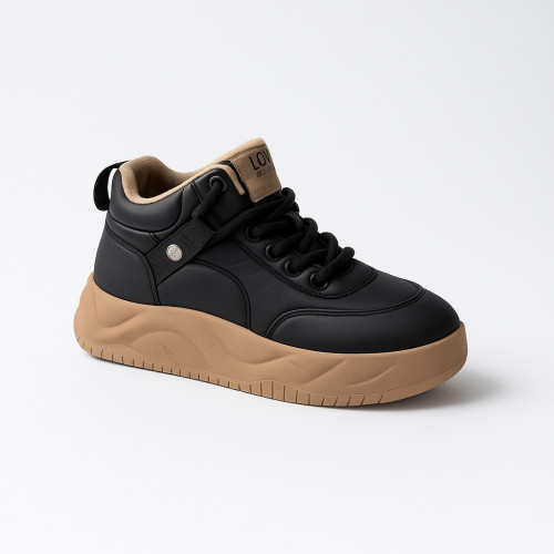 Women's fashionable black sneakers on a massive sole ALLSY Lonza 192091 8965-1 black ln 5700 demi-season