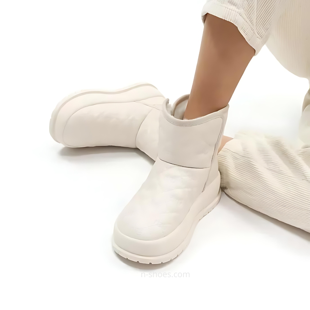 Женские кожаные зимние угги ALLSY Lonza 192166 189735 550-231118-22m Milk 5717