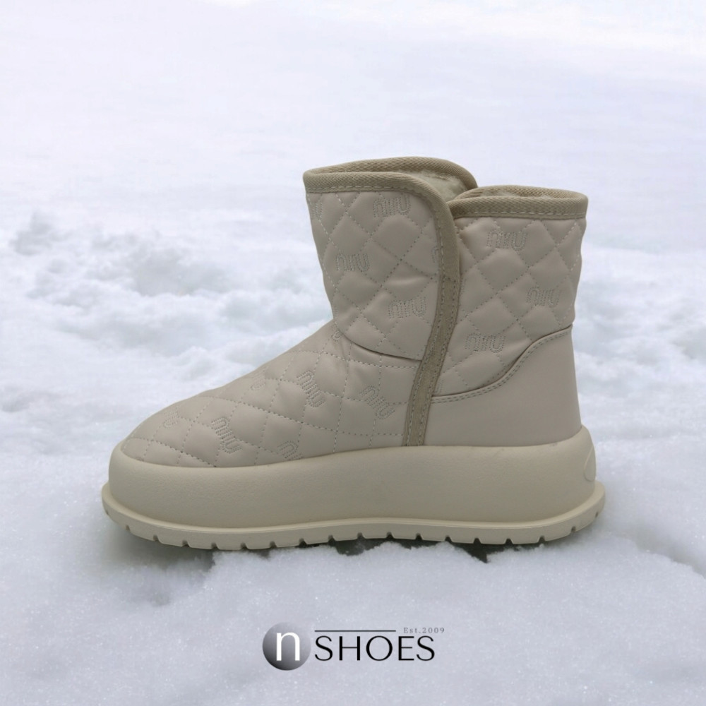 Женские кожаные зимние угги ALLSY Lonza 192166 189735 550-231118-22m Milk 5717