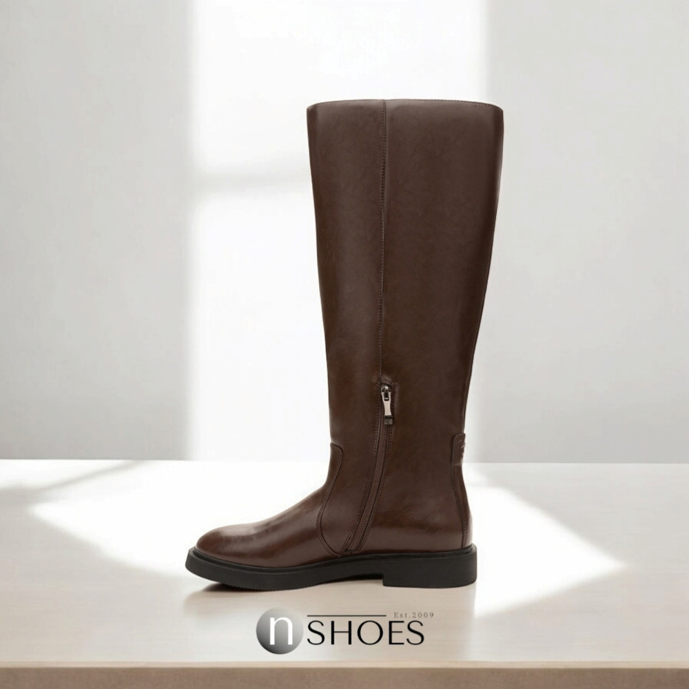 Women's leather demi-season boots BETSY (UK) model 5721