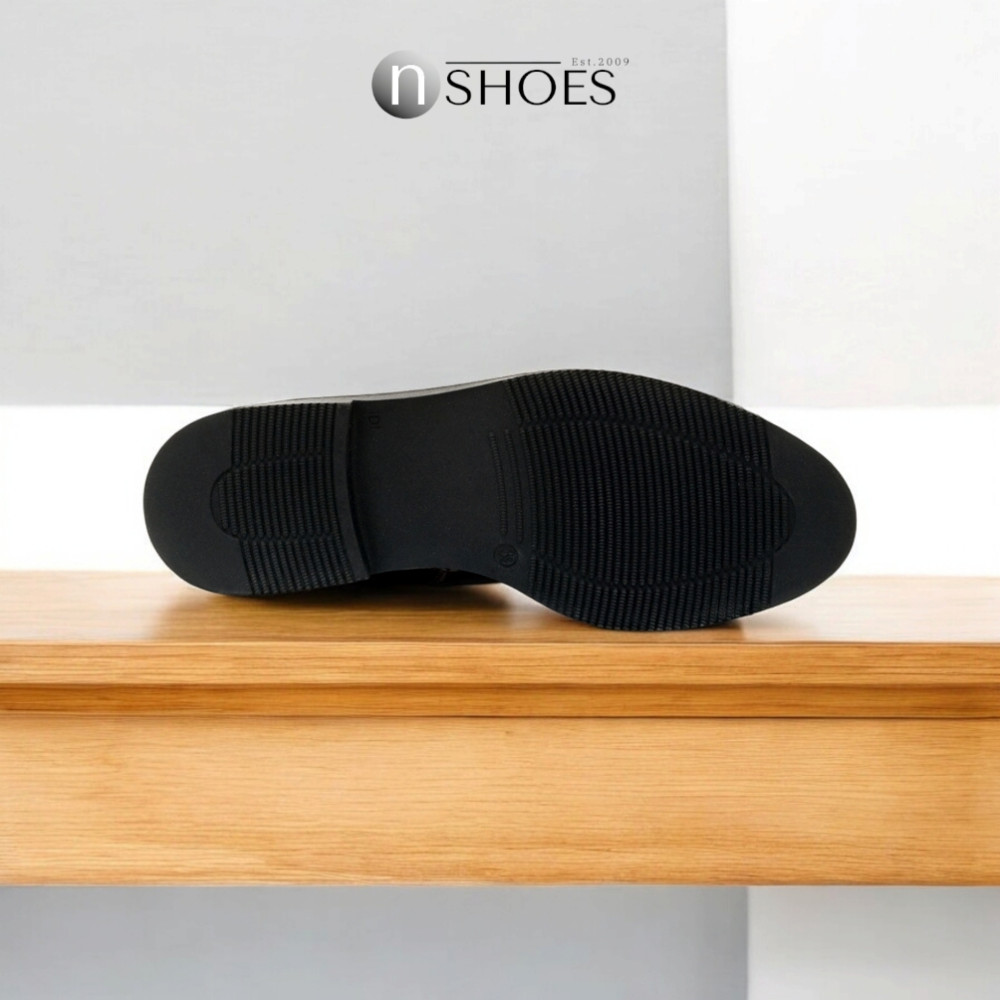 Women's leather demi-season boots BETSY (UK) model 5721