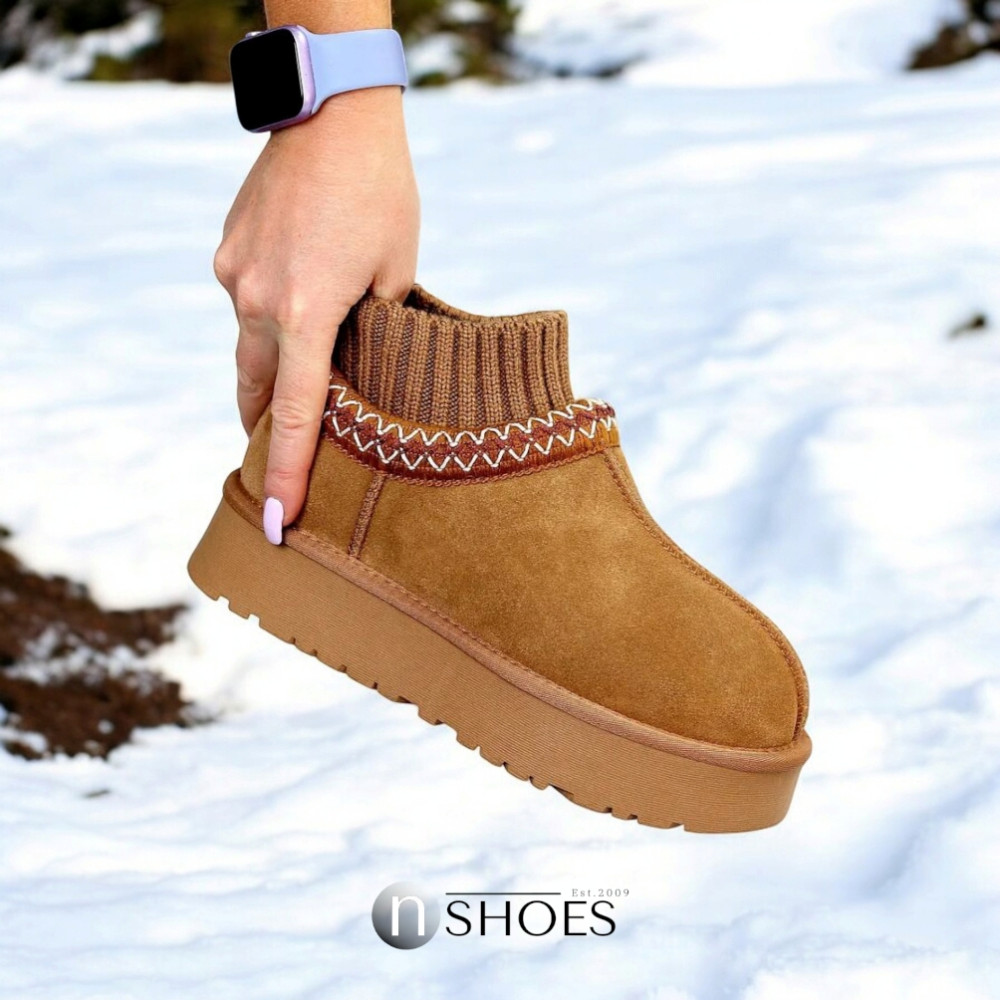 Замшеві жіночі сноубутси з вишиванкою ALLSY Lonza 192424 модель 5738