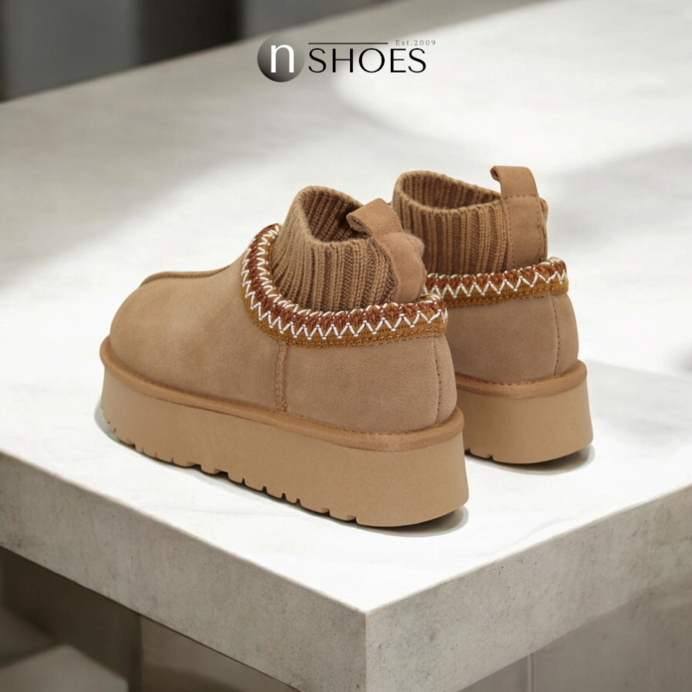 Замшеві жіночі сноубутси з вишиванкою ALLSY Lonza 192424 модель 5738