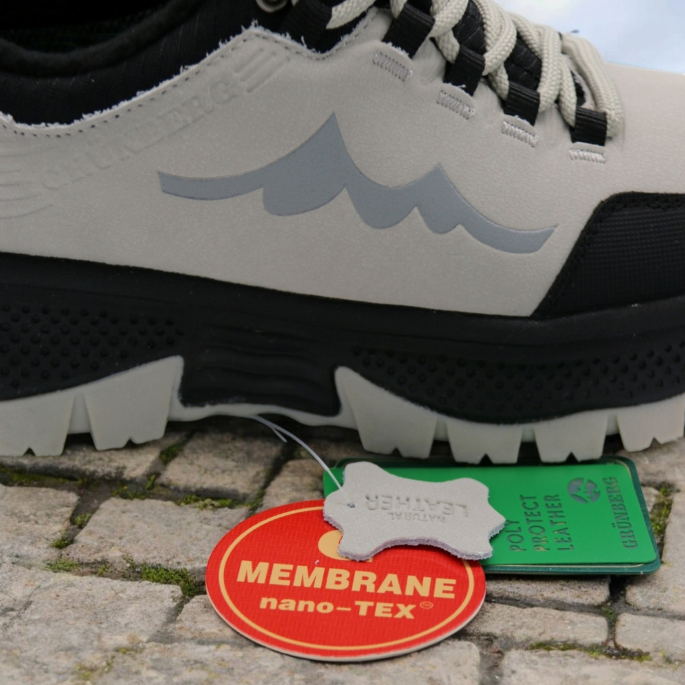 Leather thermal sneakers GRUNBERG (Italy) model 5741 with insulation on the Gore-Tex membrane