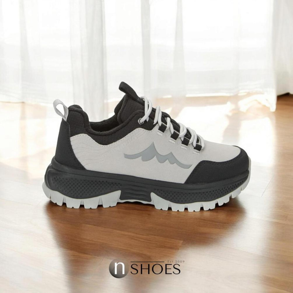 Leather thermal sneakers GRUNBERG (Italy) model 5741 with insulation on the Gore-Tex membrane