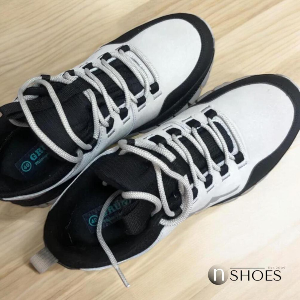 Leather thermal sneakers GRUNBERG (Italy) model 5741 with insulation on the Gore-Tex membrane