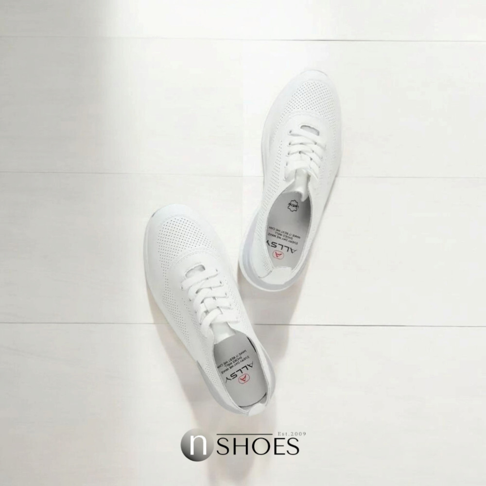 Women's moccasins Allsy Lonza 195509 white 5789