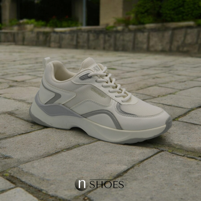 Жіночі кросівки CROSBY 457041 04-02W модель 5795