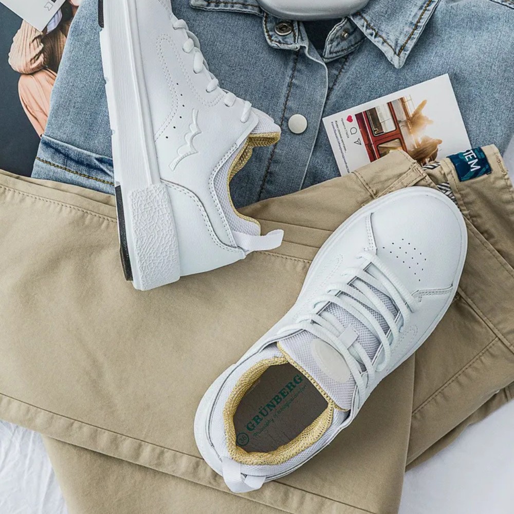 Женские белые кроссовки GRUNBERG 157897 02-01E 5801 из натуральной кожи