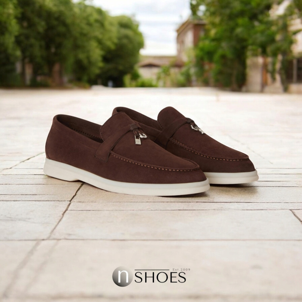 Женские модные коричневые лоферы Loro Piana модель 5842