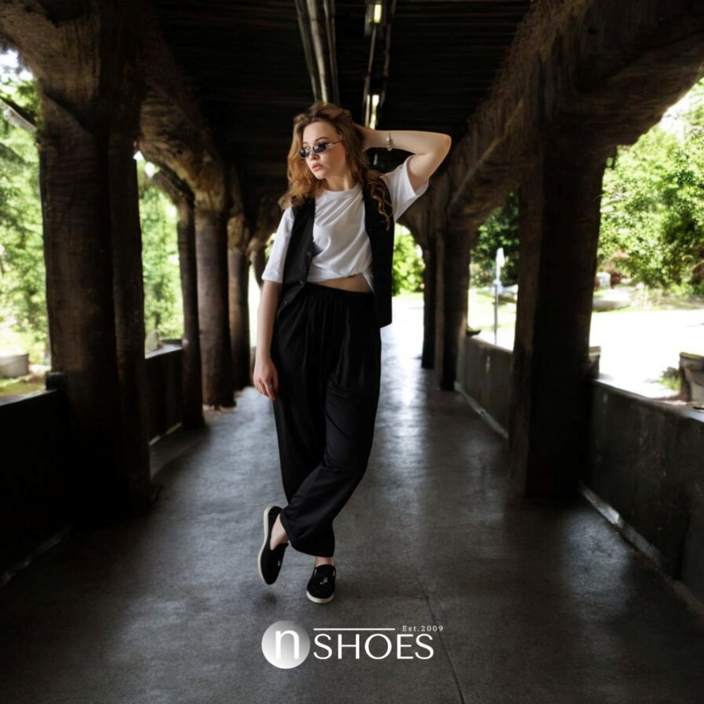 Женские модные коричневые лоферы Loro Piana модель 5842