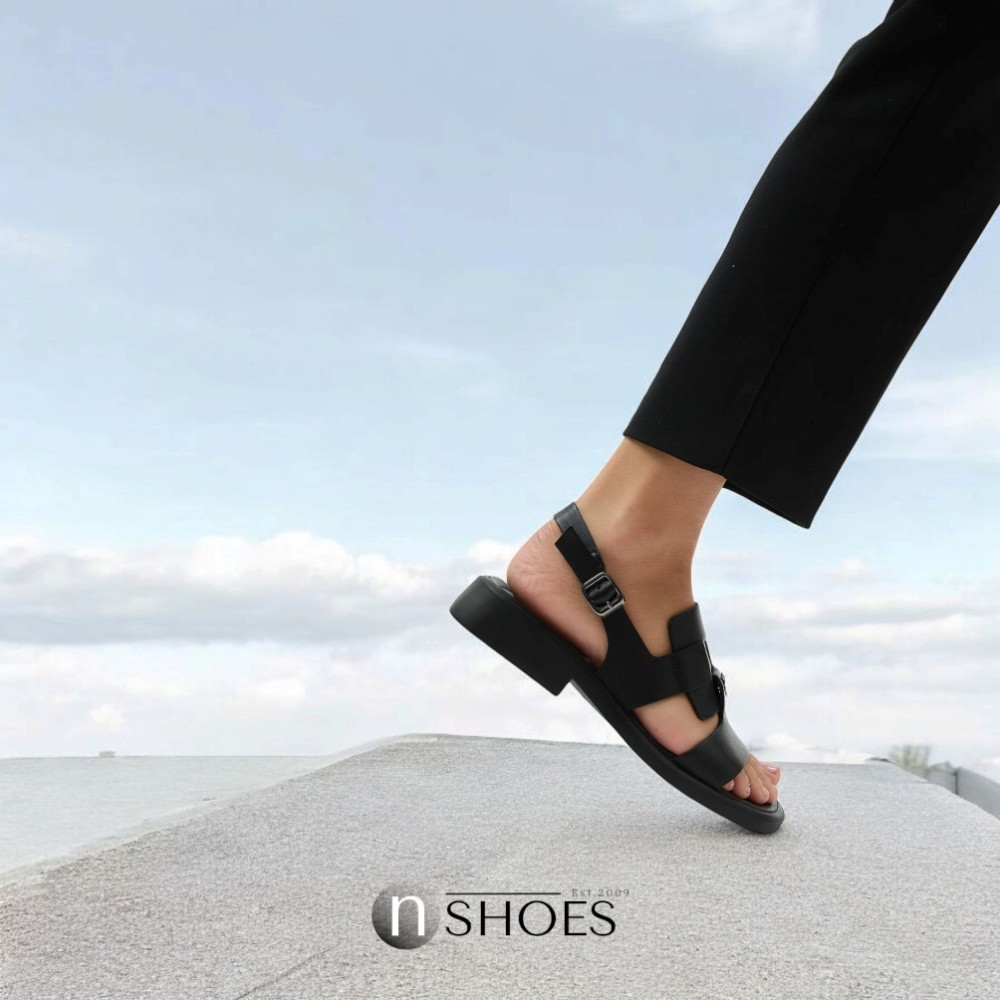 Женские кожаные босоножки Fabio Monelli Roxana Black модель 5845