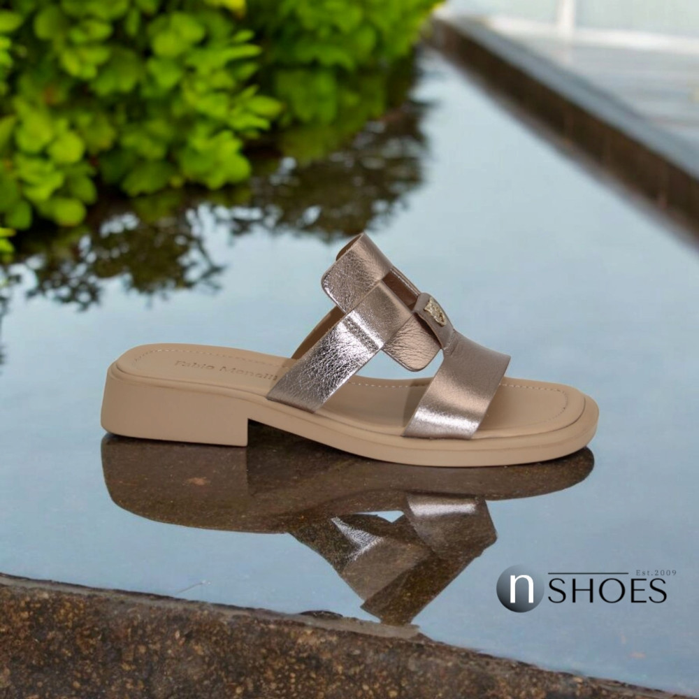 Женские кожаные шлёпанцы Fabio Monelli Layna Bronze модель 5846