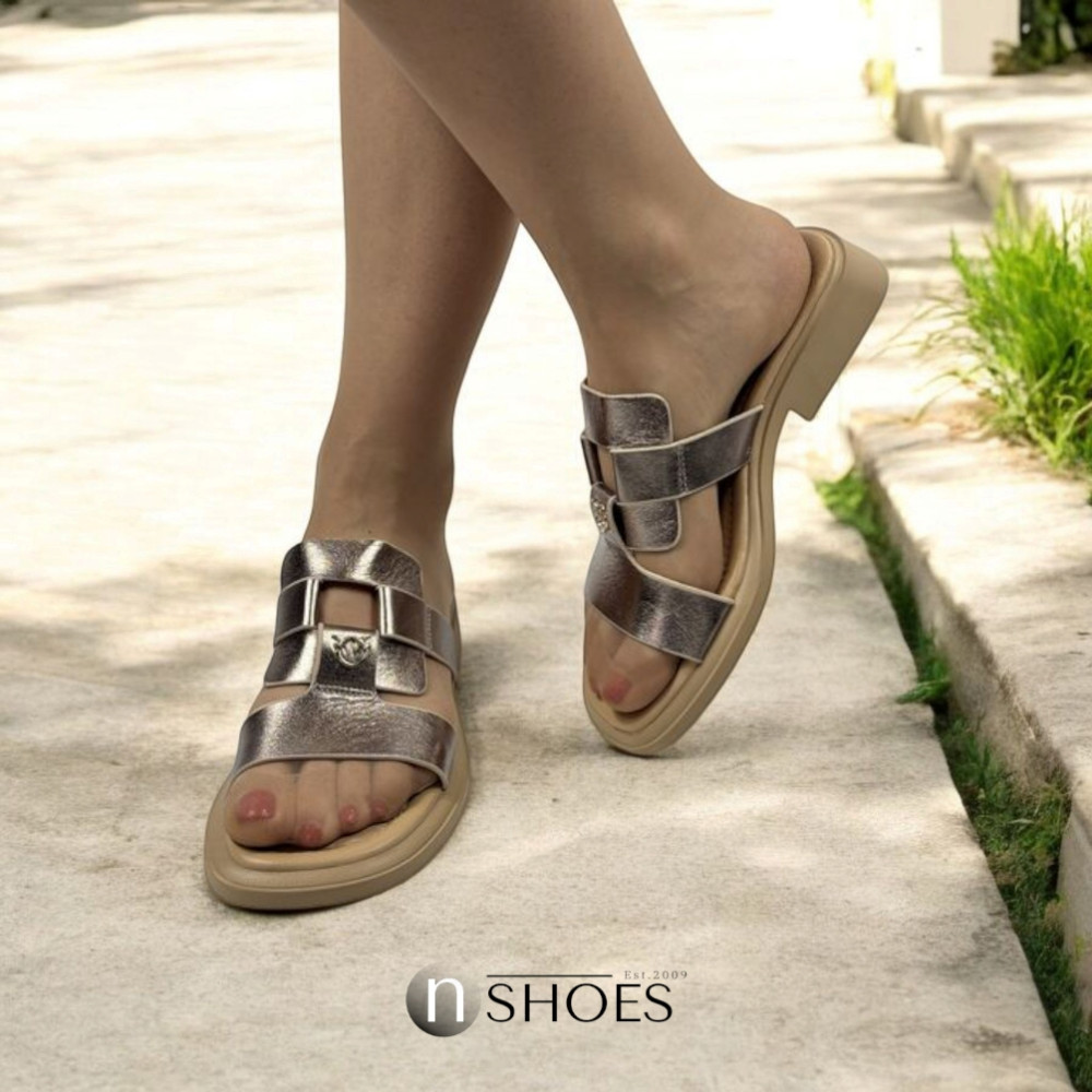 Женские кожаные шлёпанцы Fabio Monelli Layna Bronze модель 5846