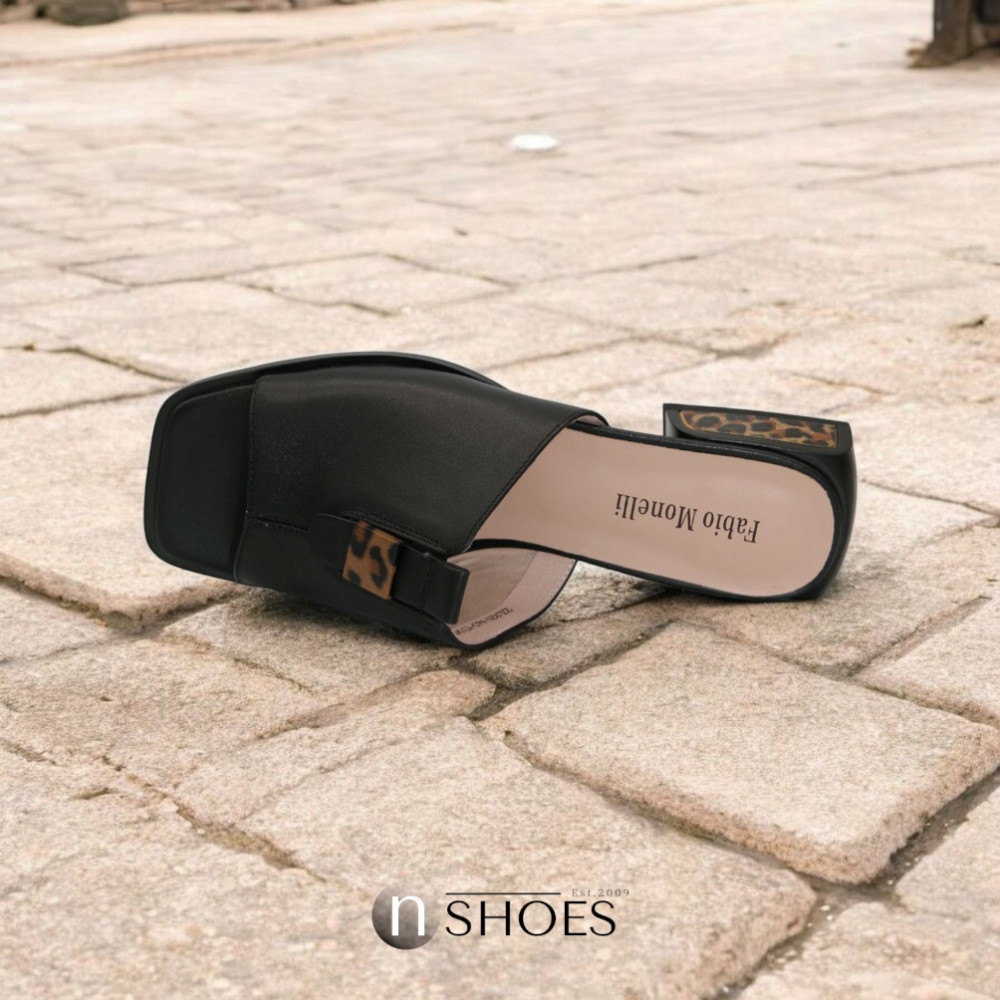 Женские кожаные сабо Fabio Monelli Klara Black модель 5849