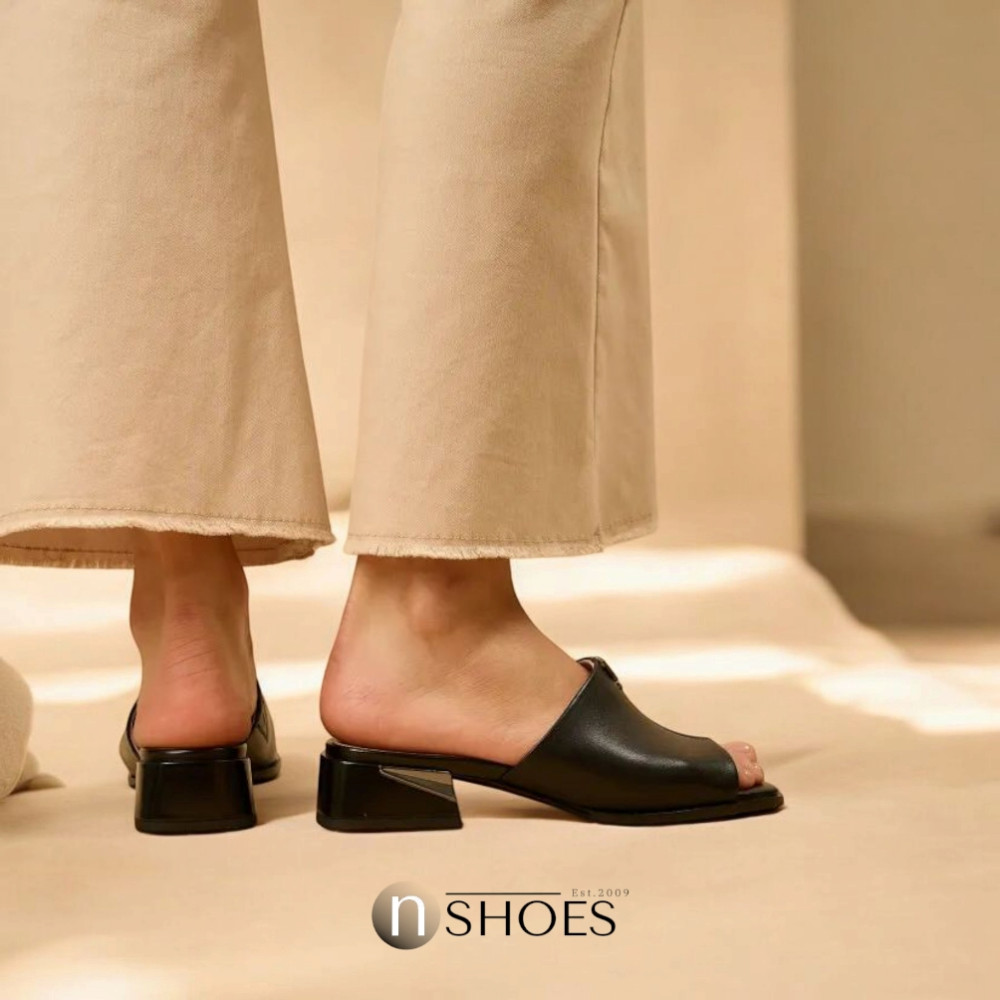 Женские кожаные сабо Fabio Monelli Klara Black модель 5849