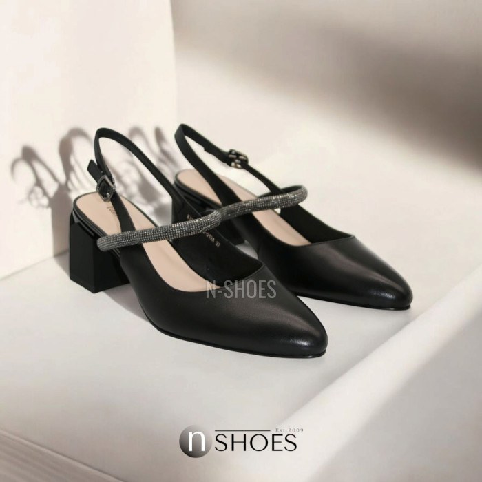 Women's leather slingbacks Fabio Monelli 199524 model 5850