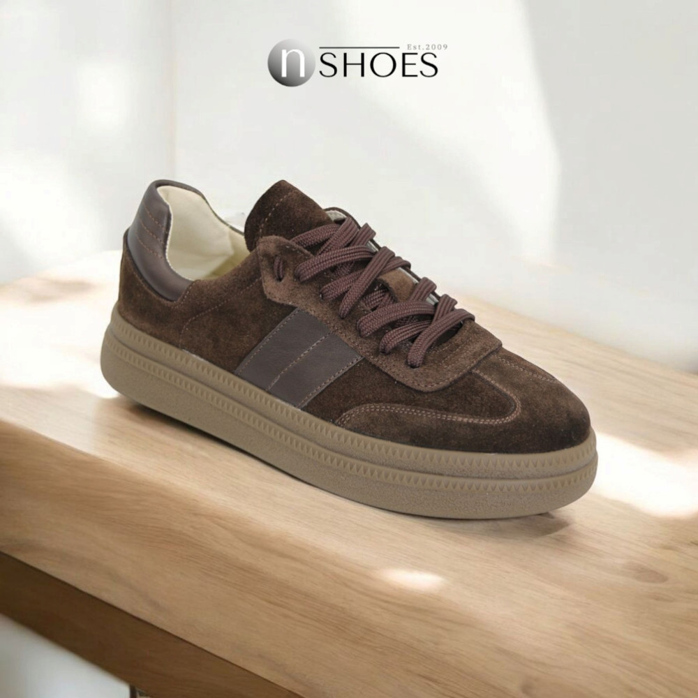 Жіночі шоколадні кросівки Romax Comfort модель 5854