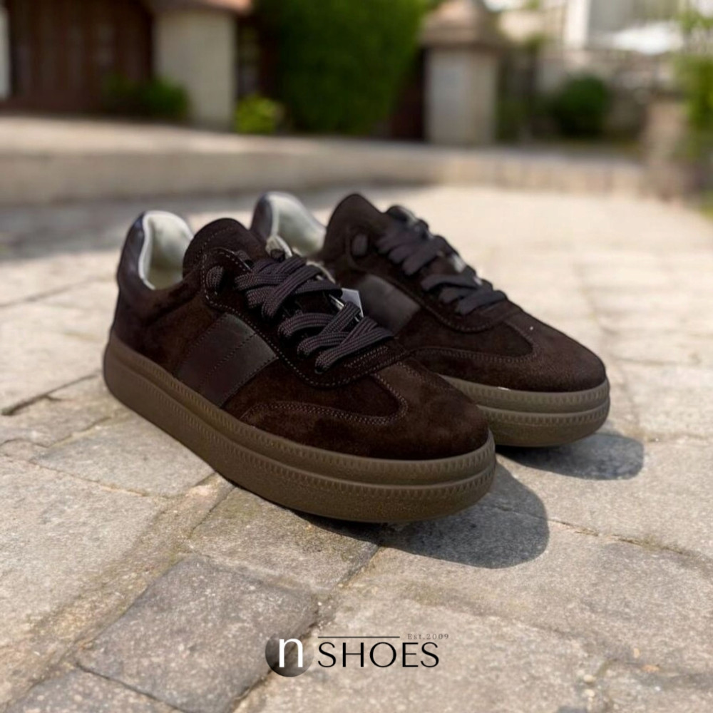 Жіночі шоколадні кросівки Romax Comfort модель 5854