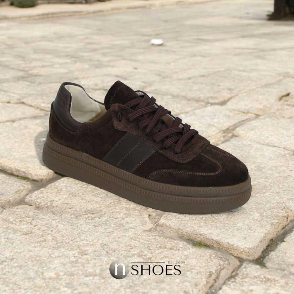 Жіночі шоколадні кросівки Romax Comfort модель 5854