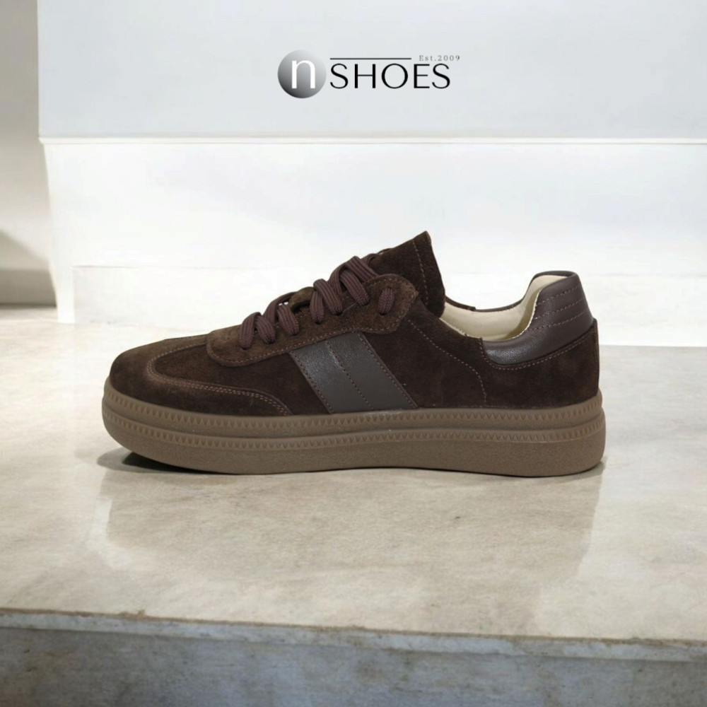 Жіночі шоколадні кросівки Romax Comfort модель 5854