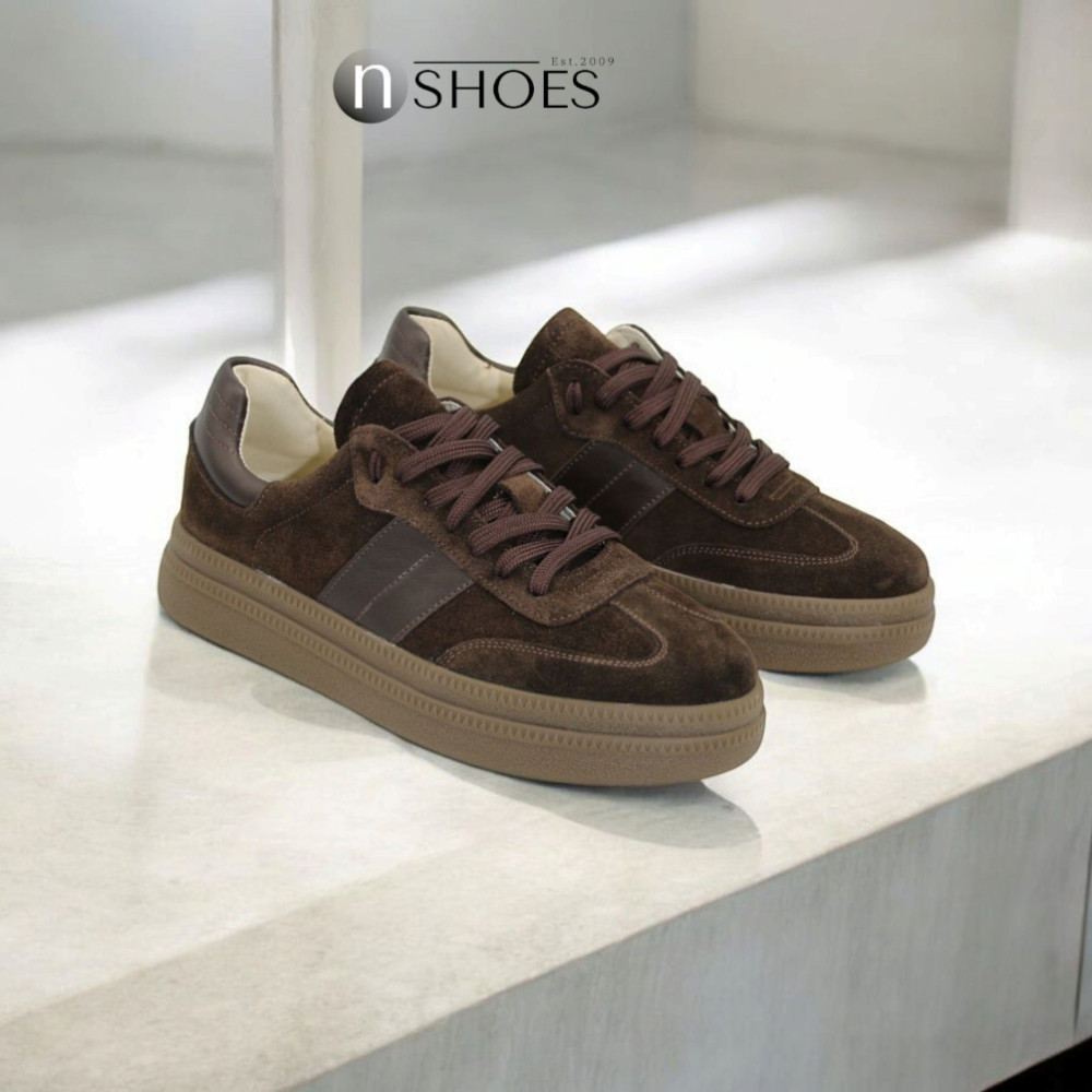 Жіночі шоколадні кросівки Romax Comfort модель 5854