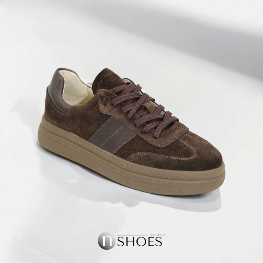 Жіночі шоколадні кросівки Romax Comfort модель 5854