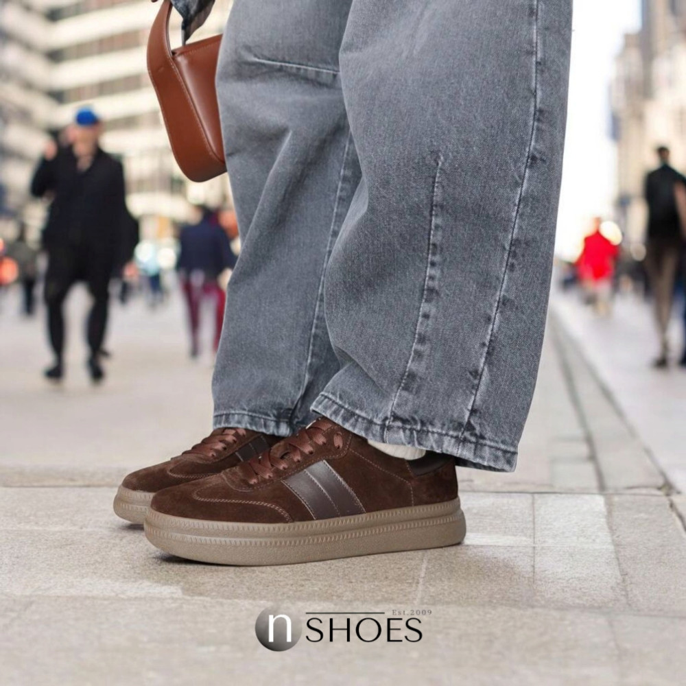 Жіночі шоколадні кросівки Romax Comfort модель 5854