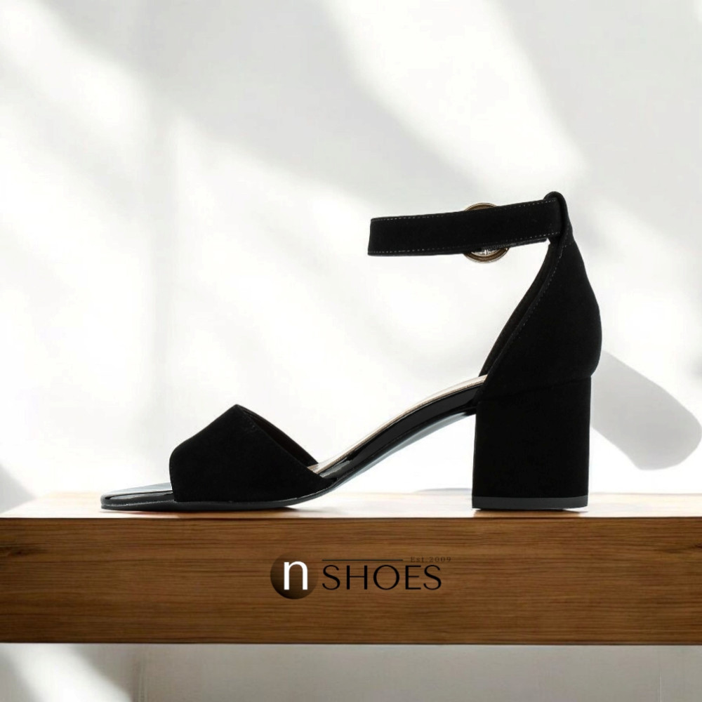 Замшеві жіночі босоніжки на середньому підборі SALA (Польща) модель 5864