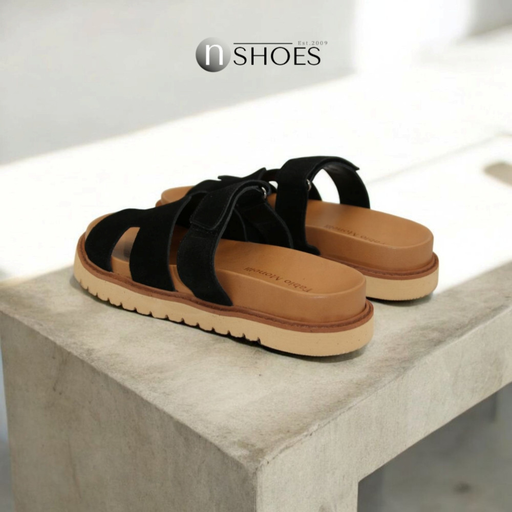 Женские замшевые шлепанцы Fabio Monelli модель 5868