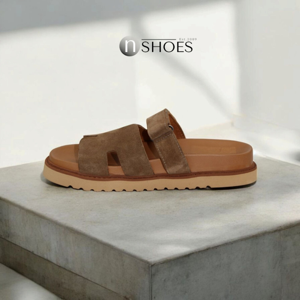 Женские коричневые замшевые шлепанцы Fabio Monelli Selina Brown модель 5869