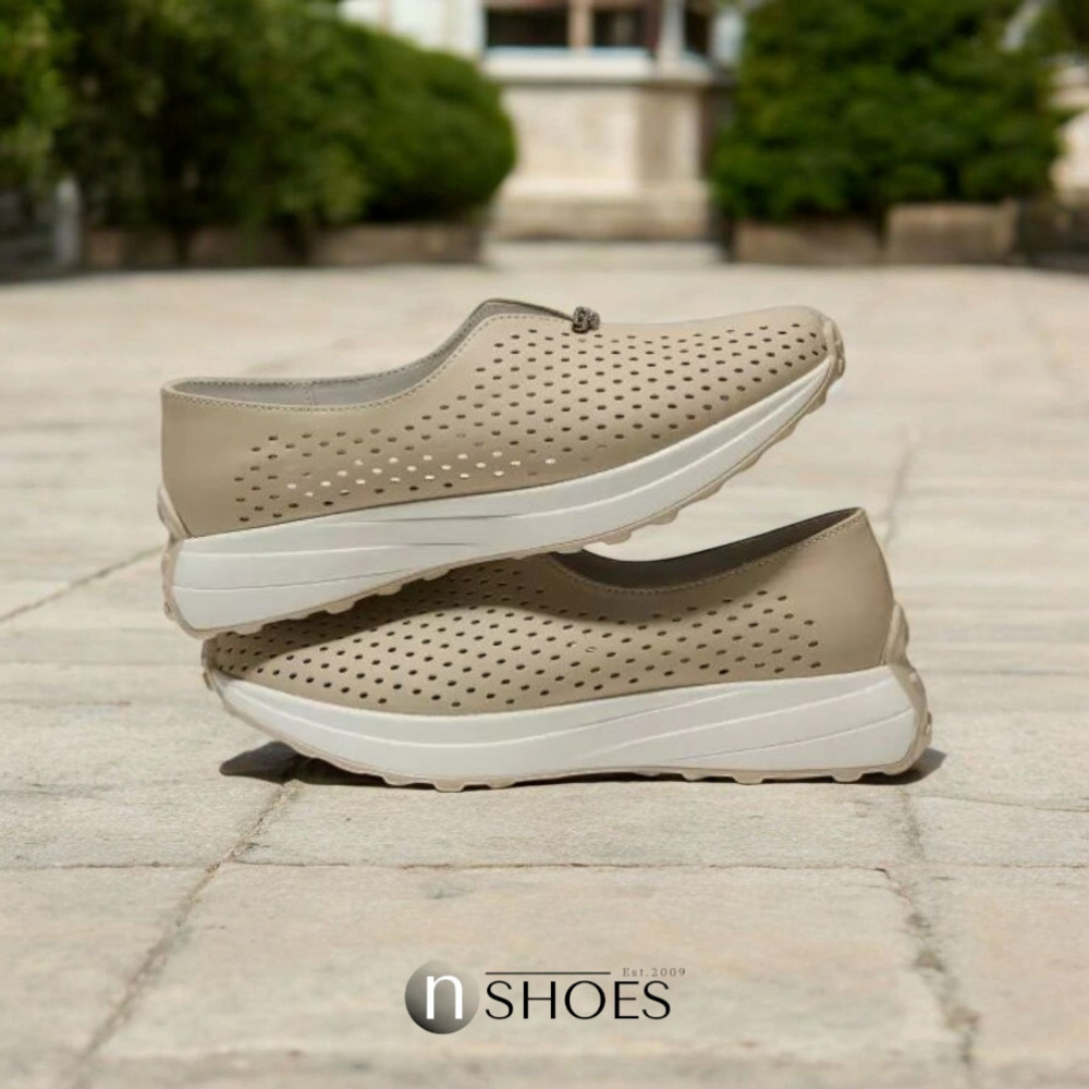 Жіночі комфортні шкіряні мокасини з перфорацією Allsy модель 5871