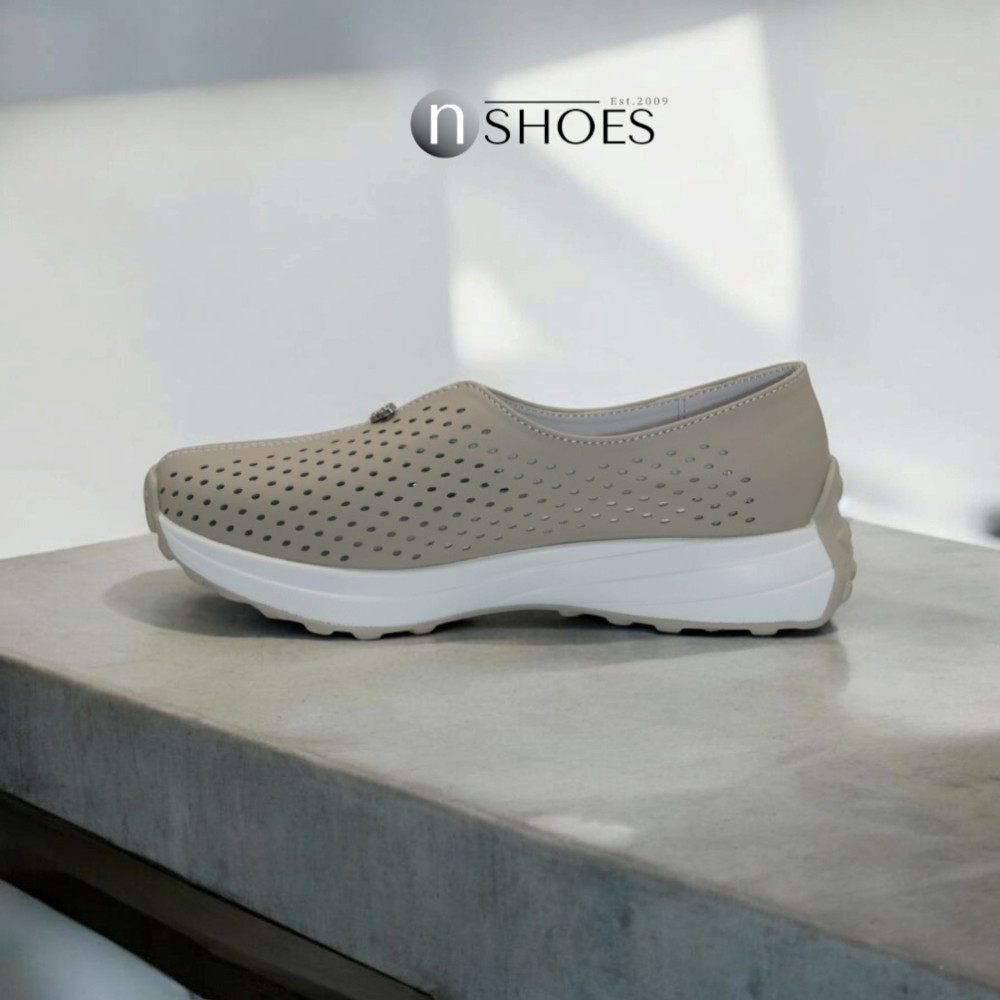 Жіночі комфортні шкіряні мокасини з перфорацією Allsy модель 5871