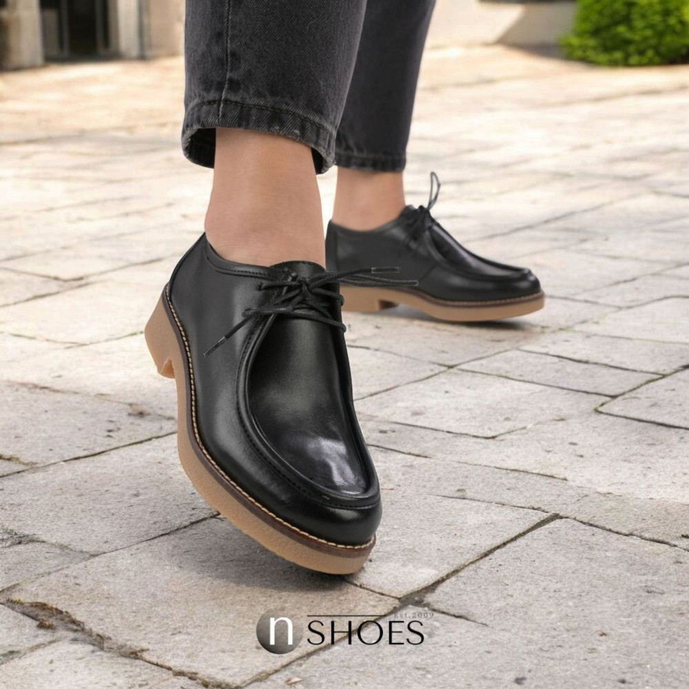 Anna Lucci Women's Lace-Up Shoes Model 5872