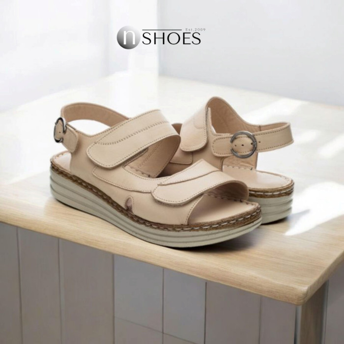 Women's beige sandals Anna Lucci model 5883