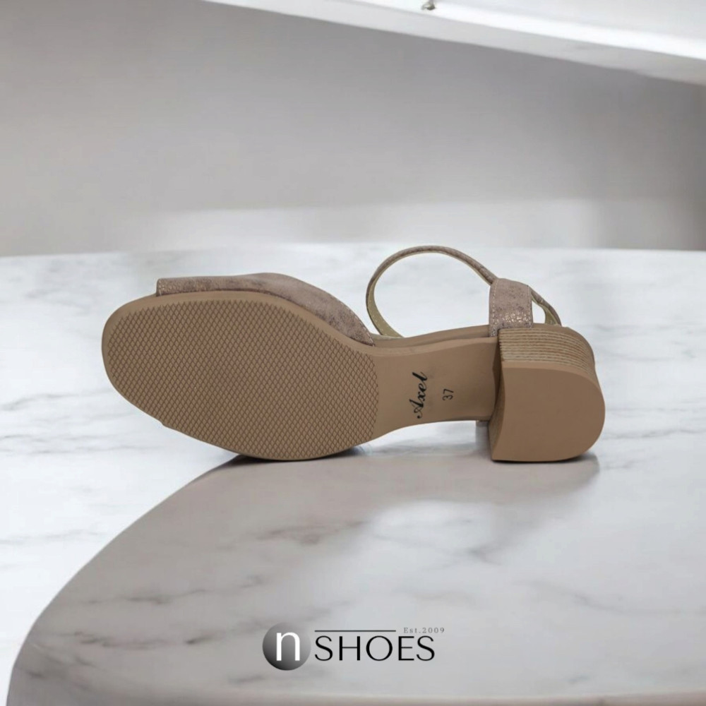 Жіночі босоніжки Axel (Польща) модель 5891