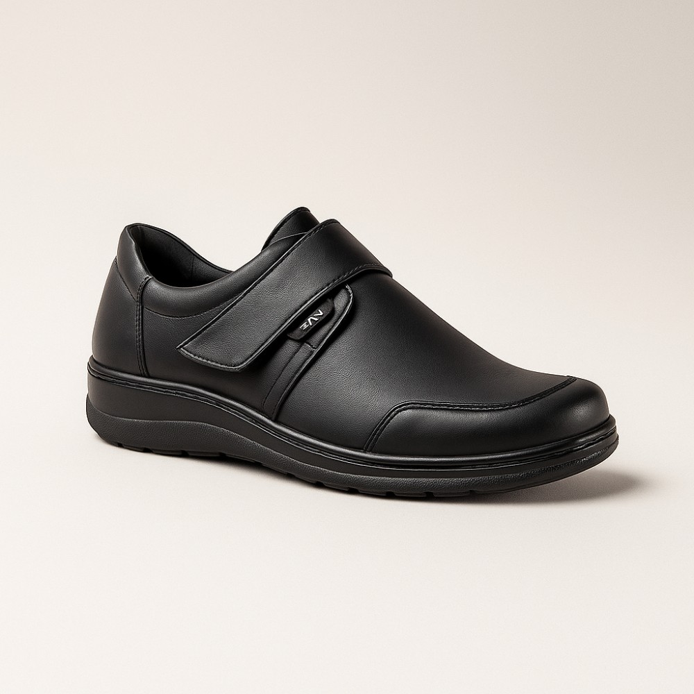 Женские комфортные туфли на липучке Axel (Польша) модель 5895