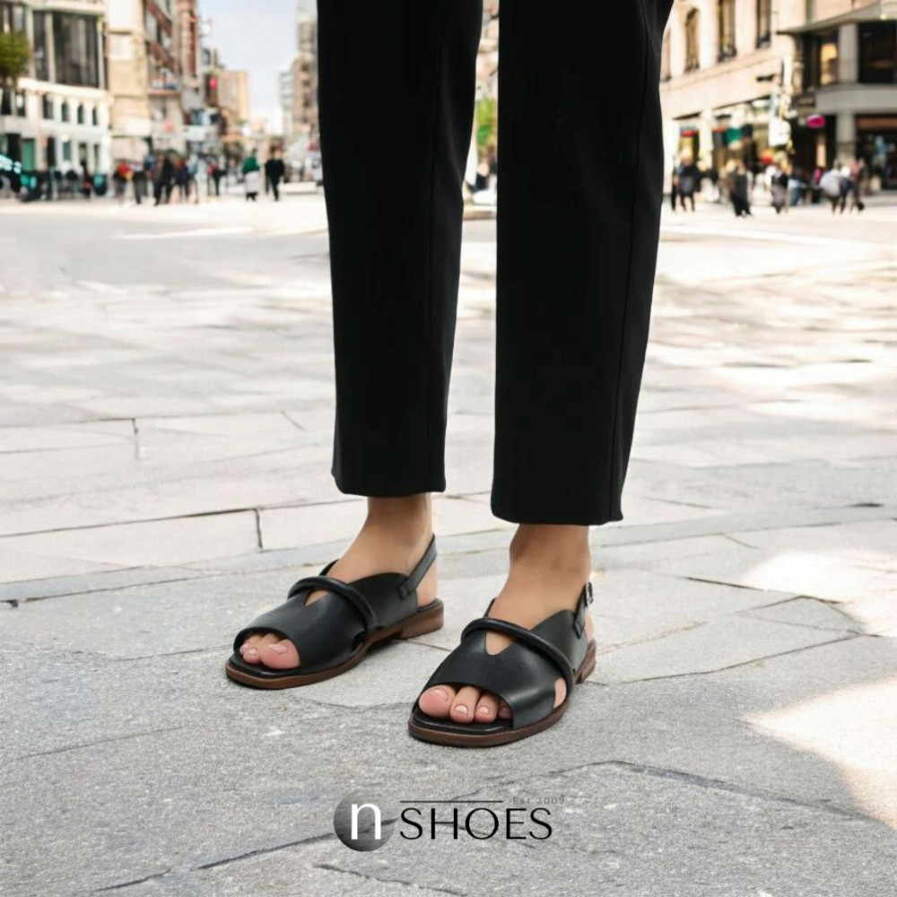 Women’s leather sandals Lonza 199973 2506 Bergen Black 5897