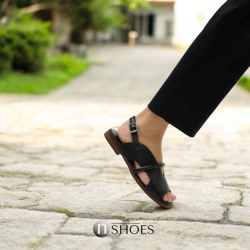 Women’s leather sandals Lonza 199973 2506 Bergen Black 5897