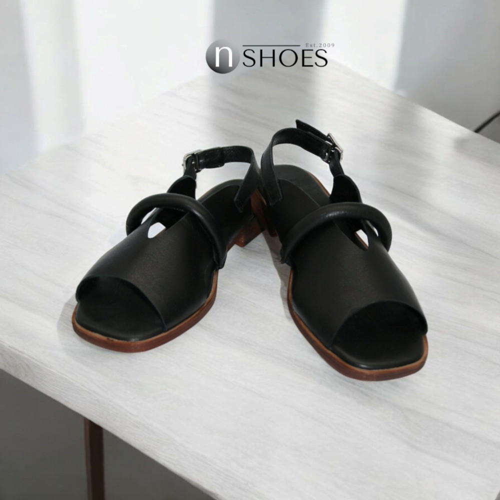 Women’s leather sandals Lonza 199973 2506 Bergen Black 5897