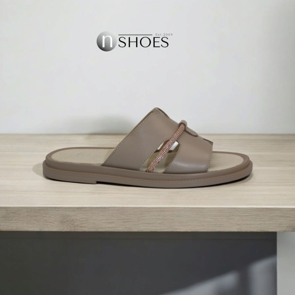 Жіночі шкіряні шльопанці Romax Comfort модель 5905